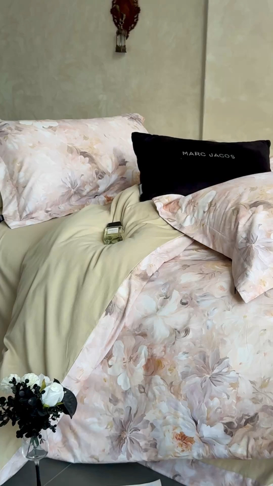 Elegante Bloemen Beddengoed Set - Zachte Luxe voor een Goede Nachtrust