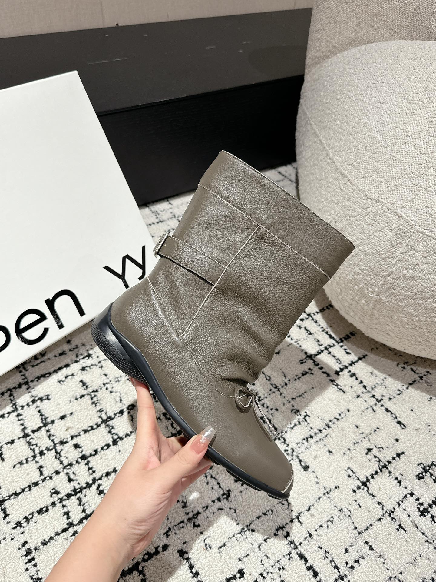 798 Shoe Review: Soft, Stylish, and Slip-Proof for Autumn/Winter Fashion - 图片 5
