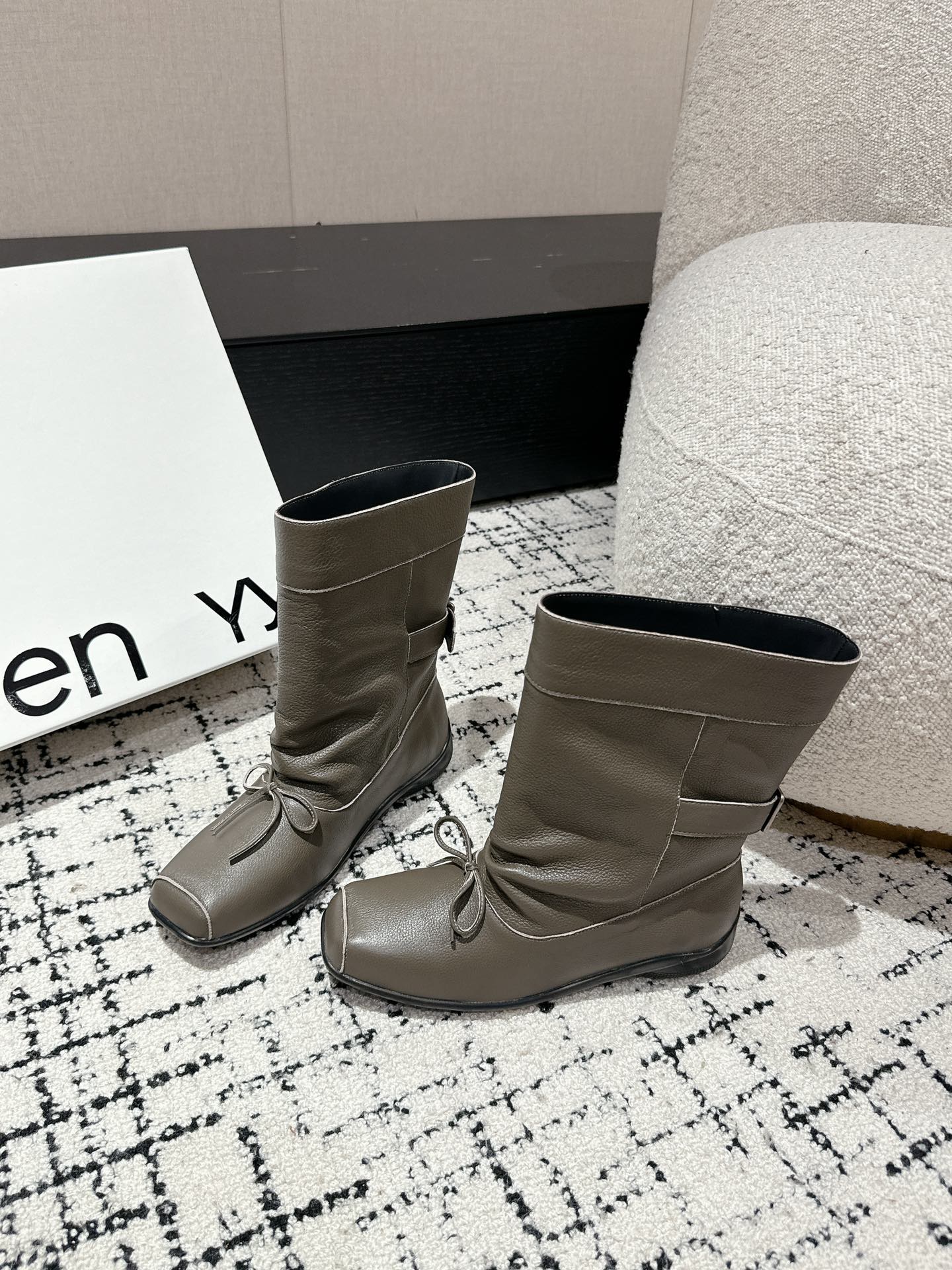 798 Shoe Review: Soft, Stylish, and Slip-Proof for Autumn/Winter Fashion - 图片 3