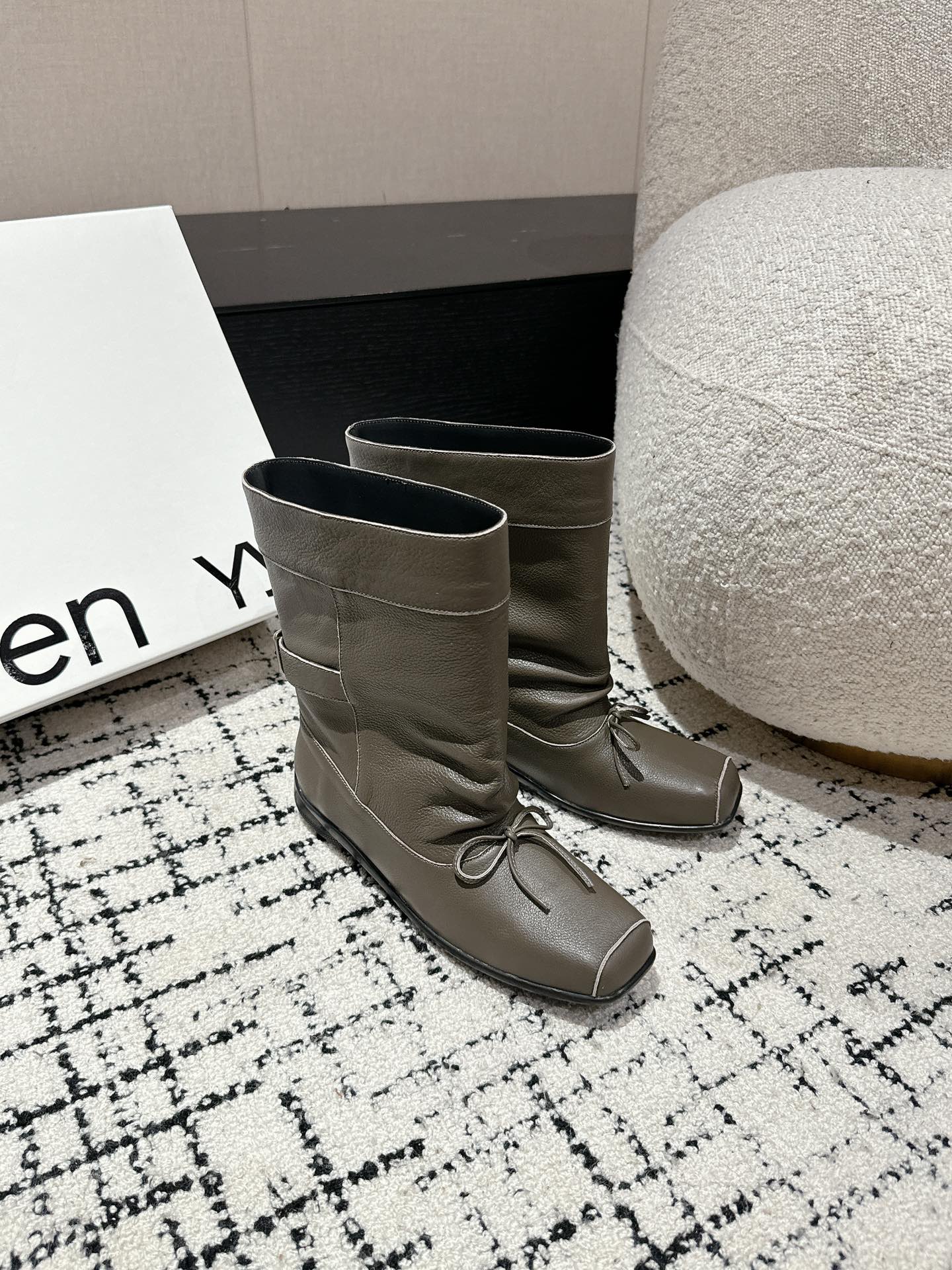 798 Shoe Review: Soft, Stylish, and Slip-Proof for Autumn/Winter Fashion - 图片 2