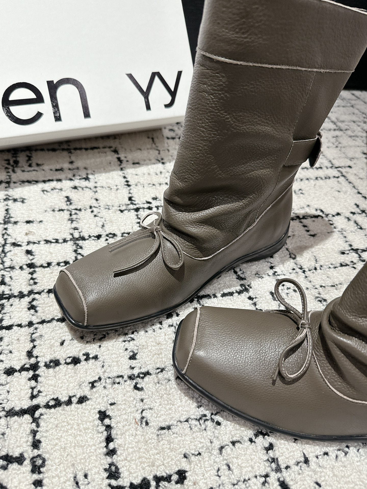 798 Shoe Review: Soft, Stylish, and Slip-Proof for Autumn/Winter Fashion - 图片 9