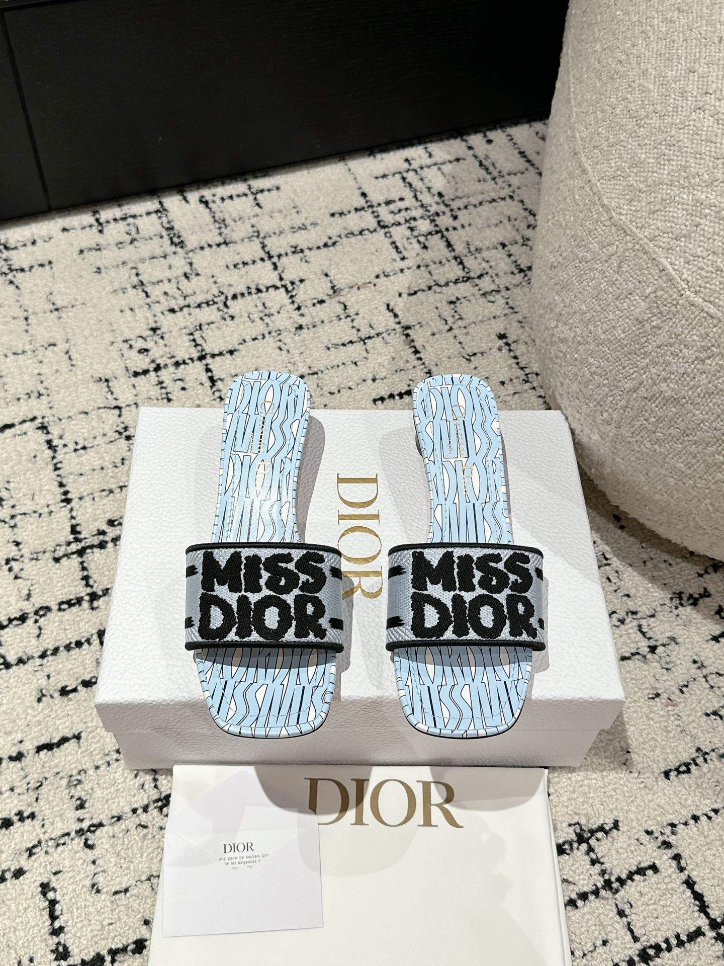 Dior Chaussures Pantoufles Meilleure réplique capuccines
 Noir Rose pâle Couleur rose Broderie de fleurs Coton Fashion Peu importe