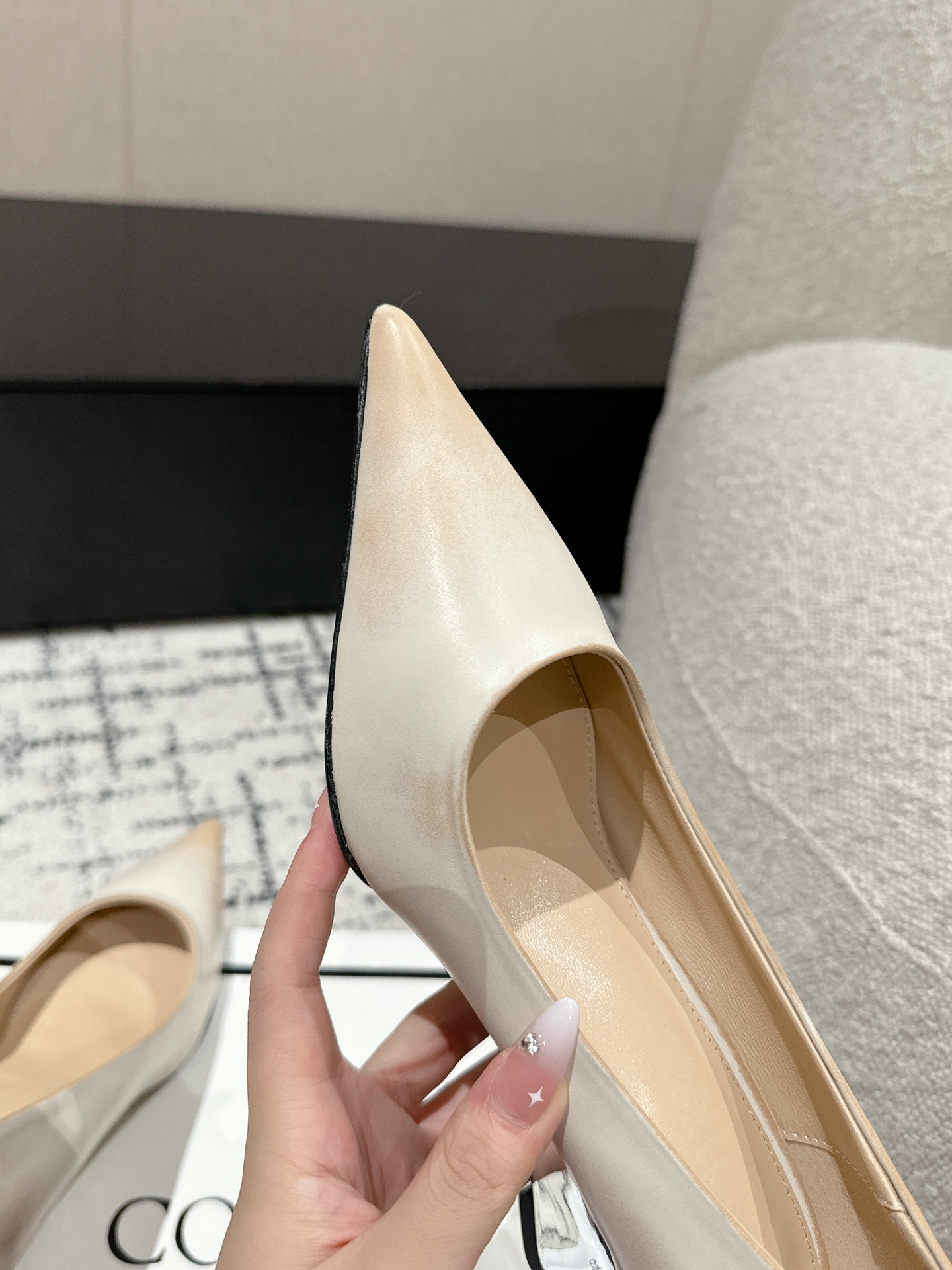 Top 750: Pointy Hill Heel Shoe Series with Silk Embroidery - 图片 7