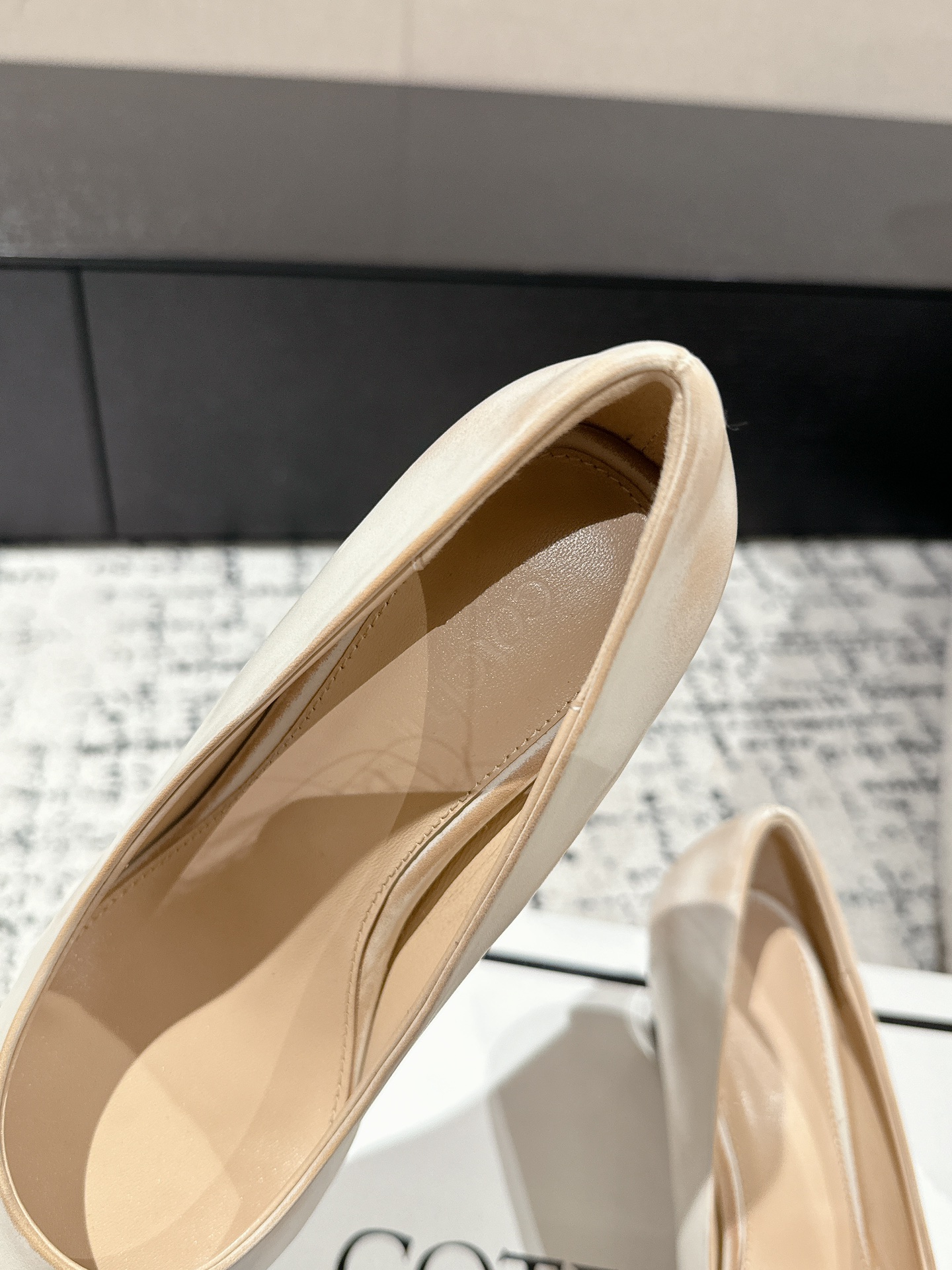 Top 750: Pointy Hill Heel Shoe Series with Silk Embroidery - 图片 6