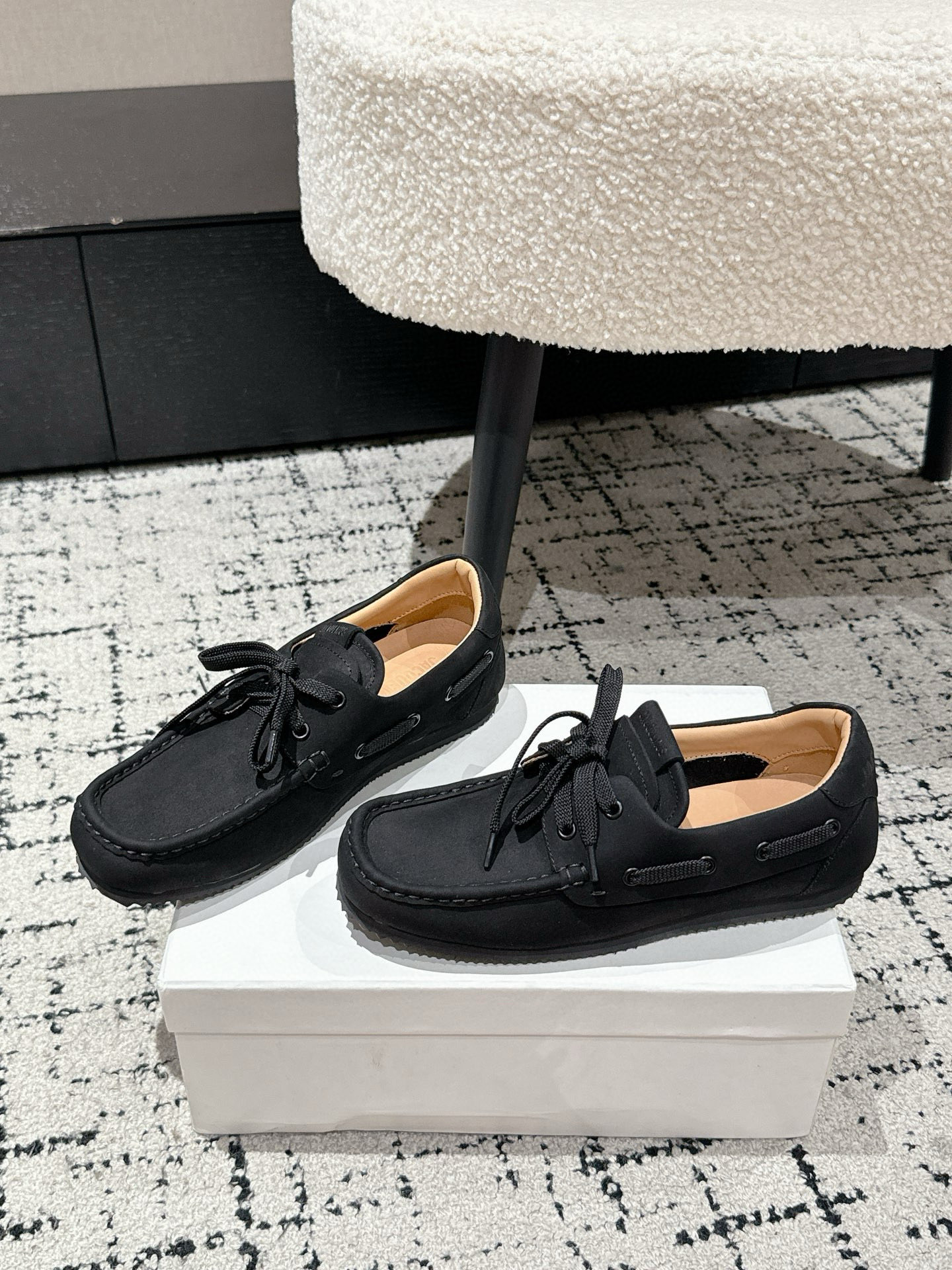 Jacquemus 25 Collection: New Butterflies and Creamware-inspired Footwear