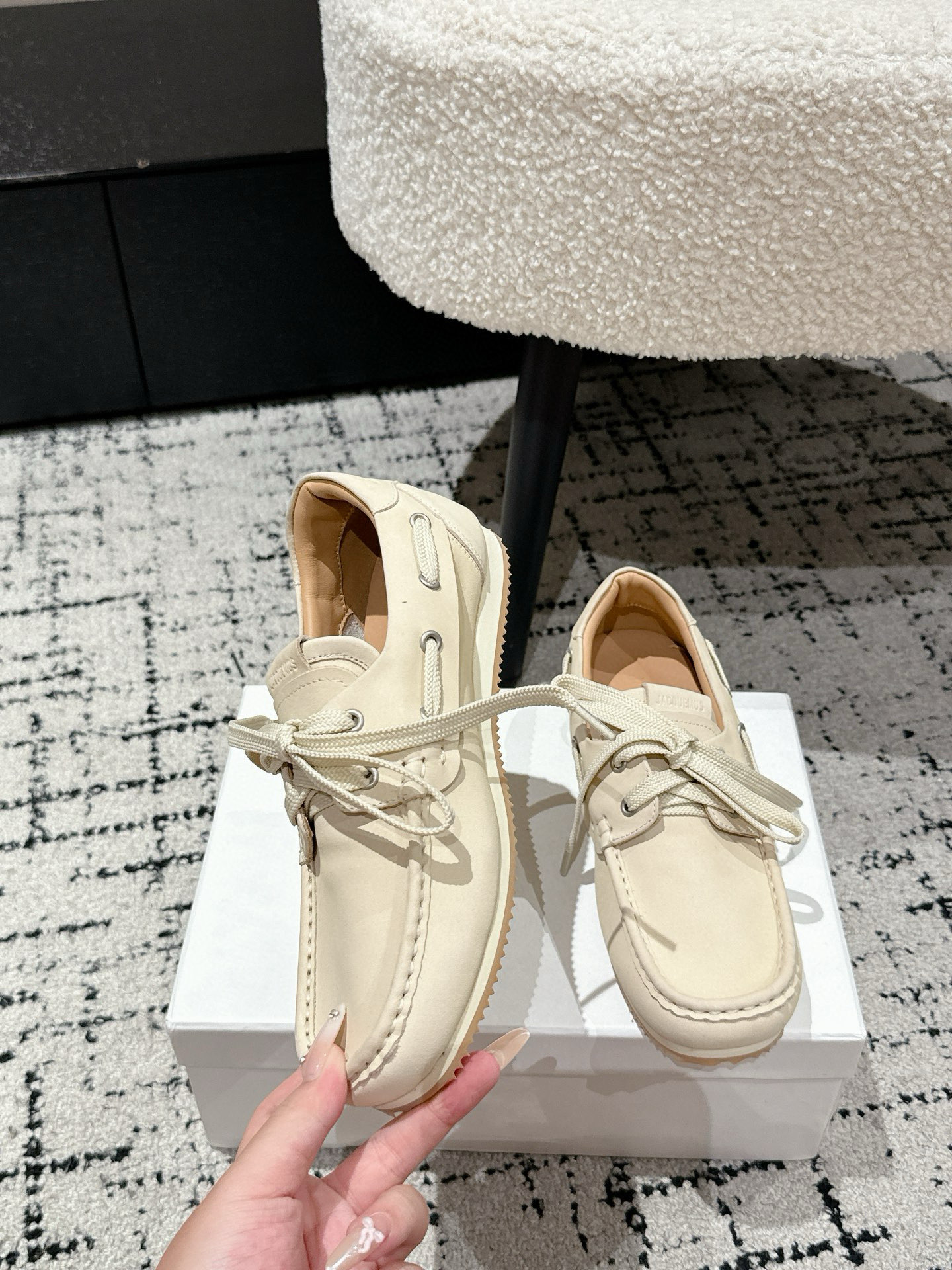 Jacquemus 25 Collection: Butterflies and Delicate Fashion Balance - 图片 4