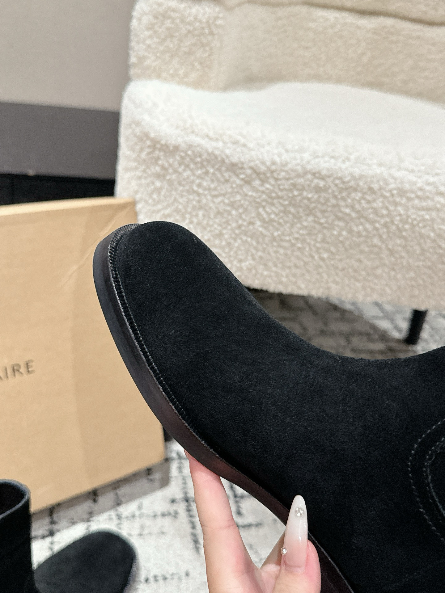 High-Quality Casual Boots for Winter: Lemaire 25s with Short Boots - 图片 5