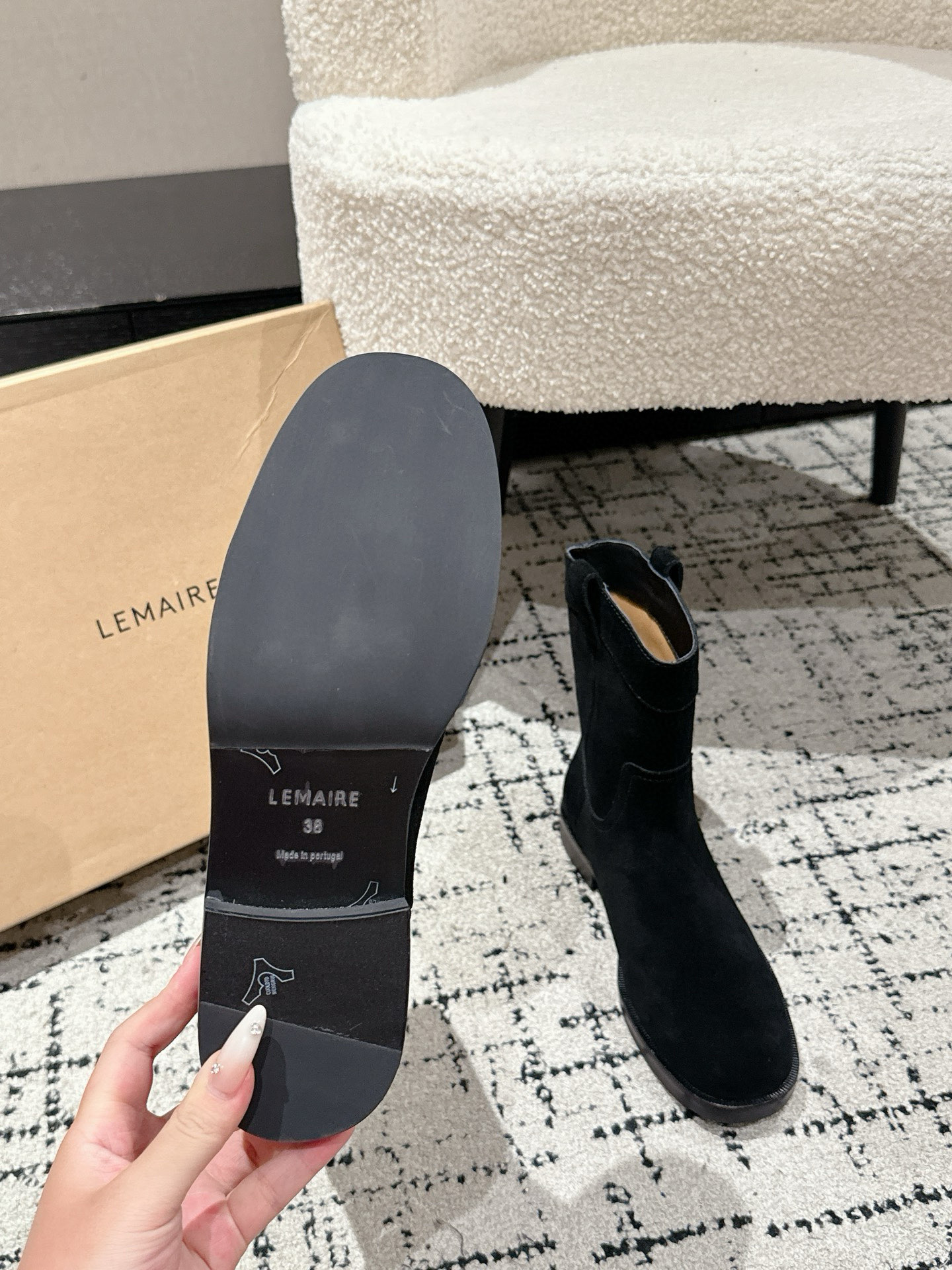 High-Quality Casual Boots for Winter: Lemaire 25s with Short Boots - 图片 8