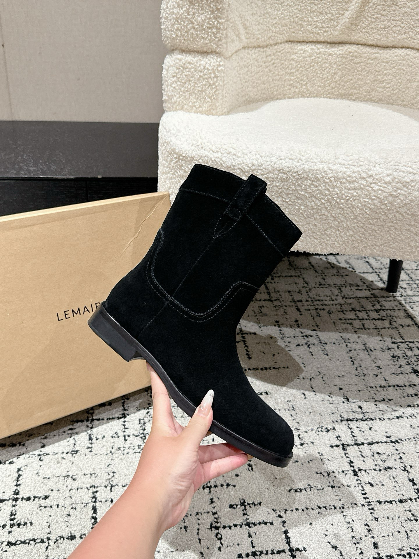 High-Quality Casual Boots for Winter: Lemaire 25s with Short Boots - 图片 4