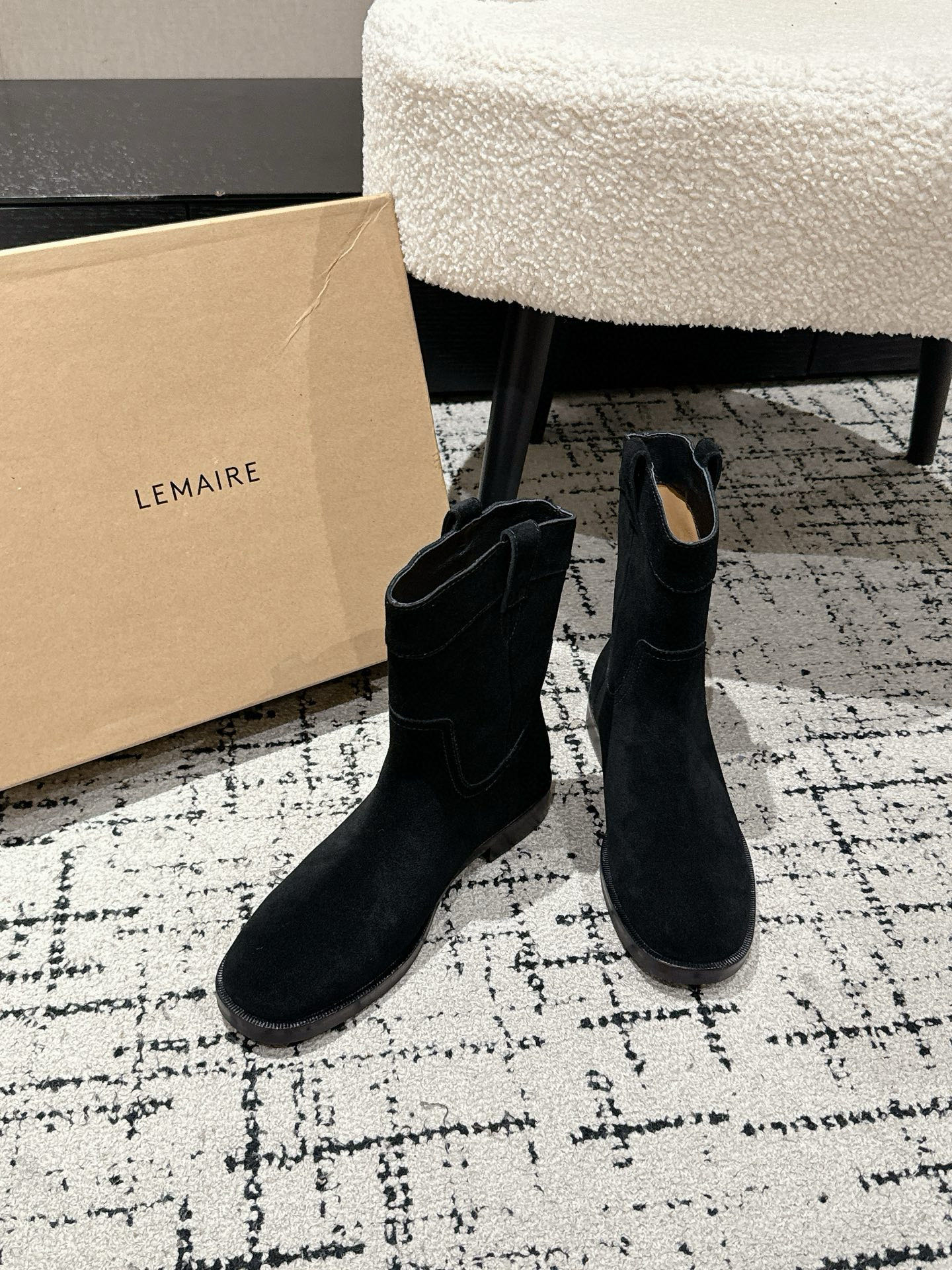 High-Quality Casual Boots for Winter: Lemaire 25s with Short Boots - 图片 2