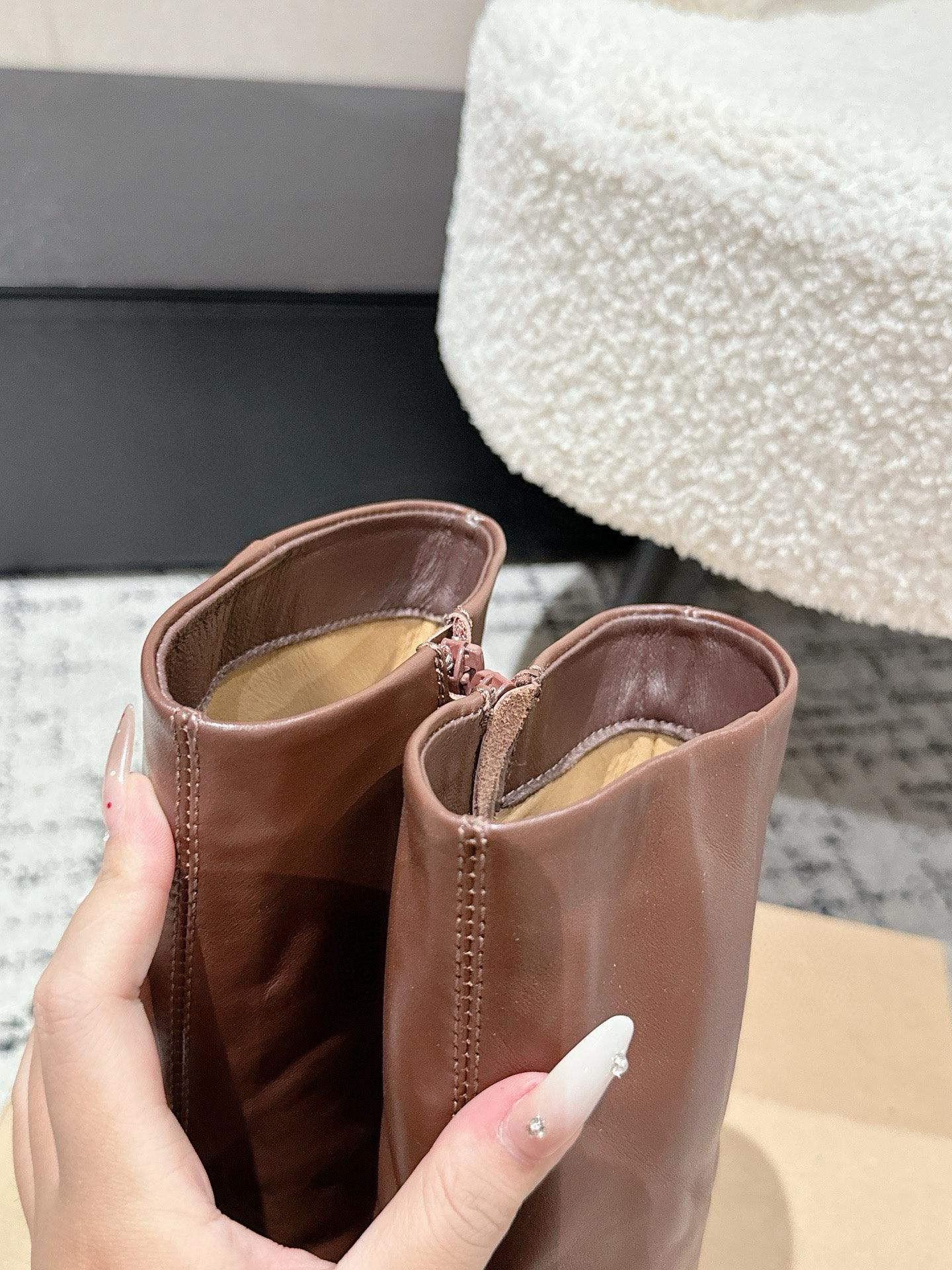 High-Quality Lemaire Boots: Imported Leather, Watered Cattle Lining, Italian Sole. - 图片 8