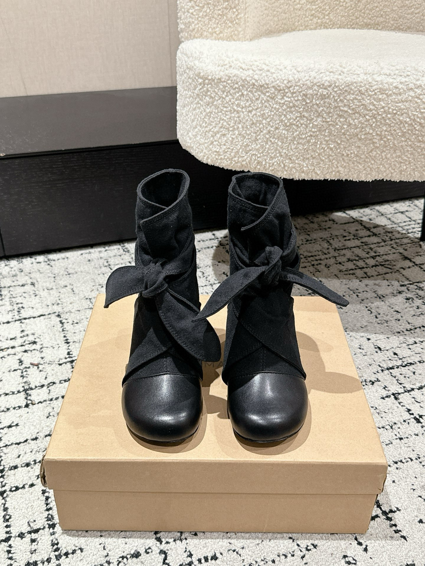 High-Quality Casual Boots: Lemaire 25s Autumn/Winter Butterflies – Product Details and Sizing - 图片 2