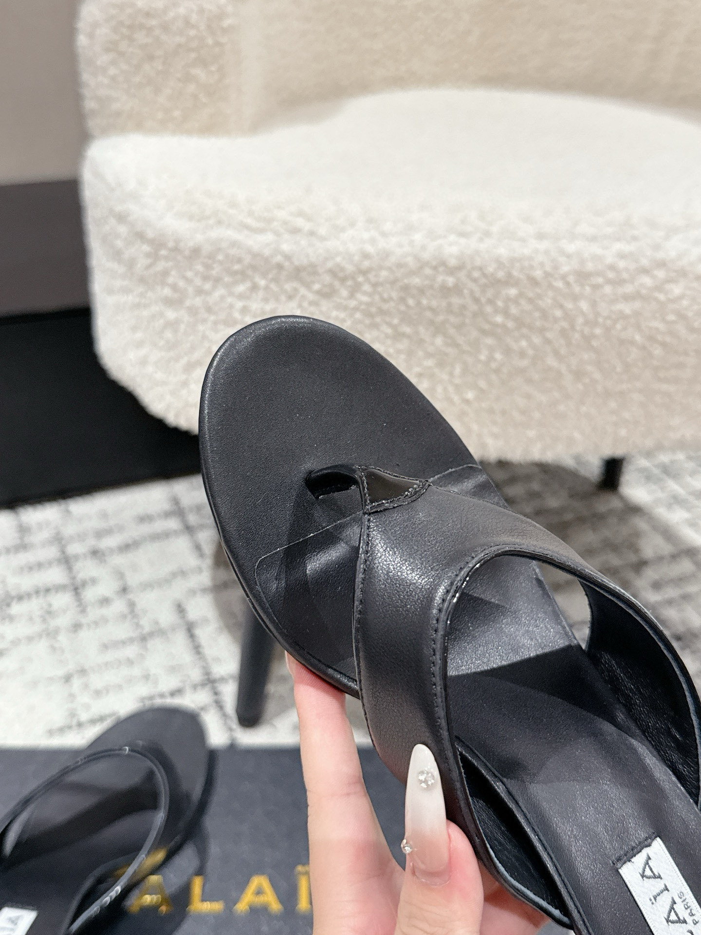 “648Alaia 25/Alea New Fall and Winter Luxury Shoes Collection with Unique Elegance and Versatile Style” - 图片 6