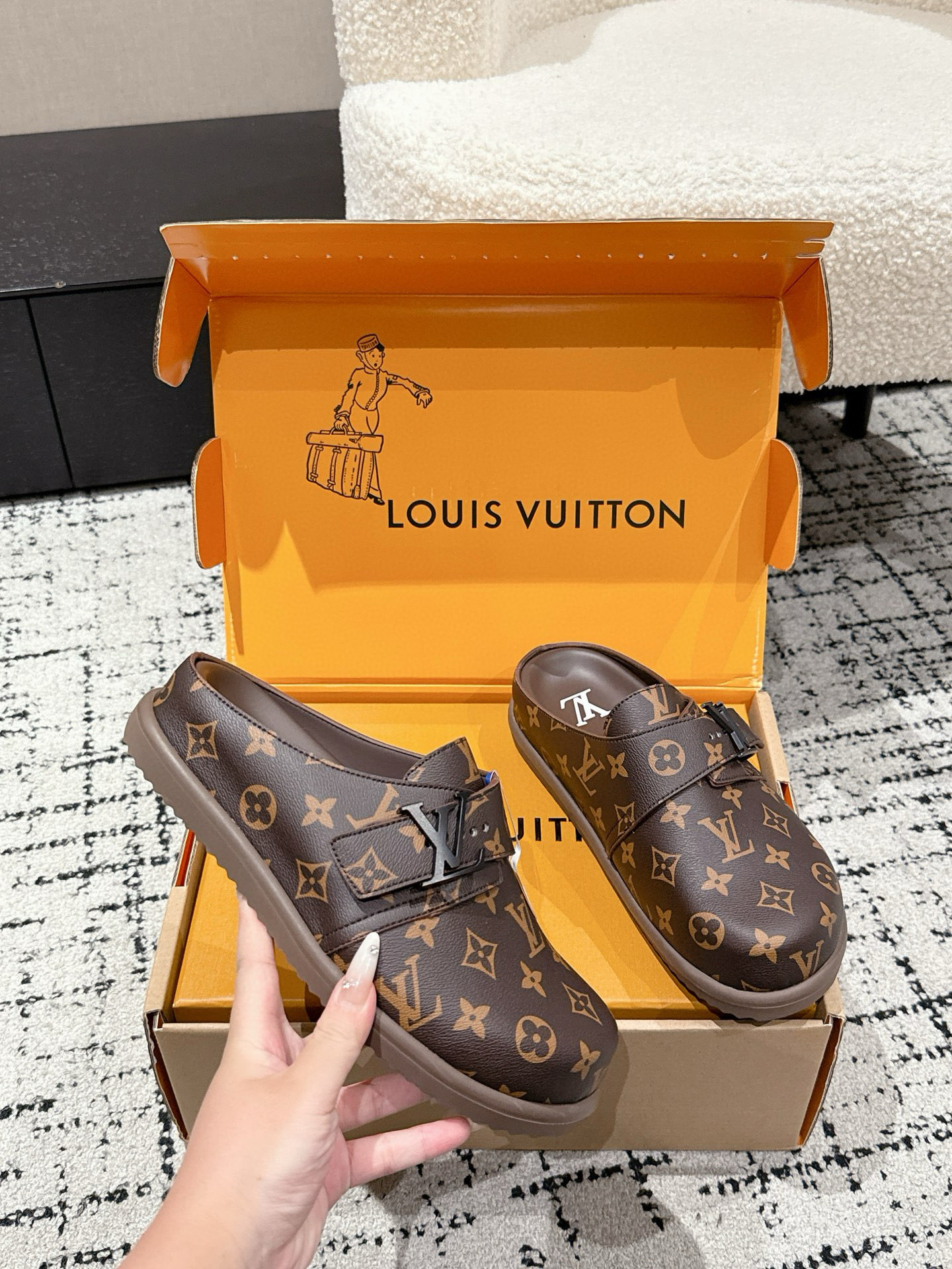 Louis Vuitton Easy Monogram Leather Sandals | Adjustable Strap & Comfort 6 i1755427905837 3158 0 4