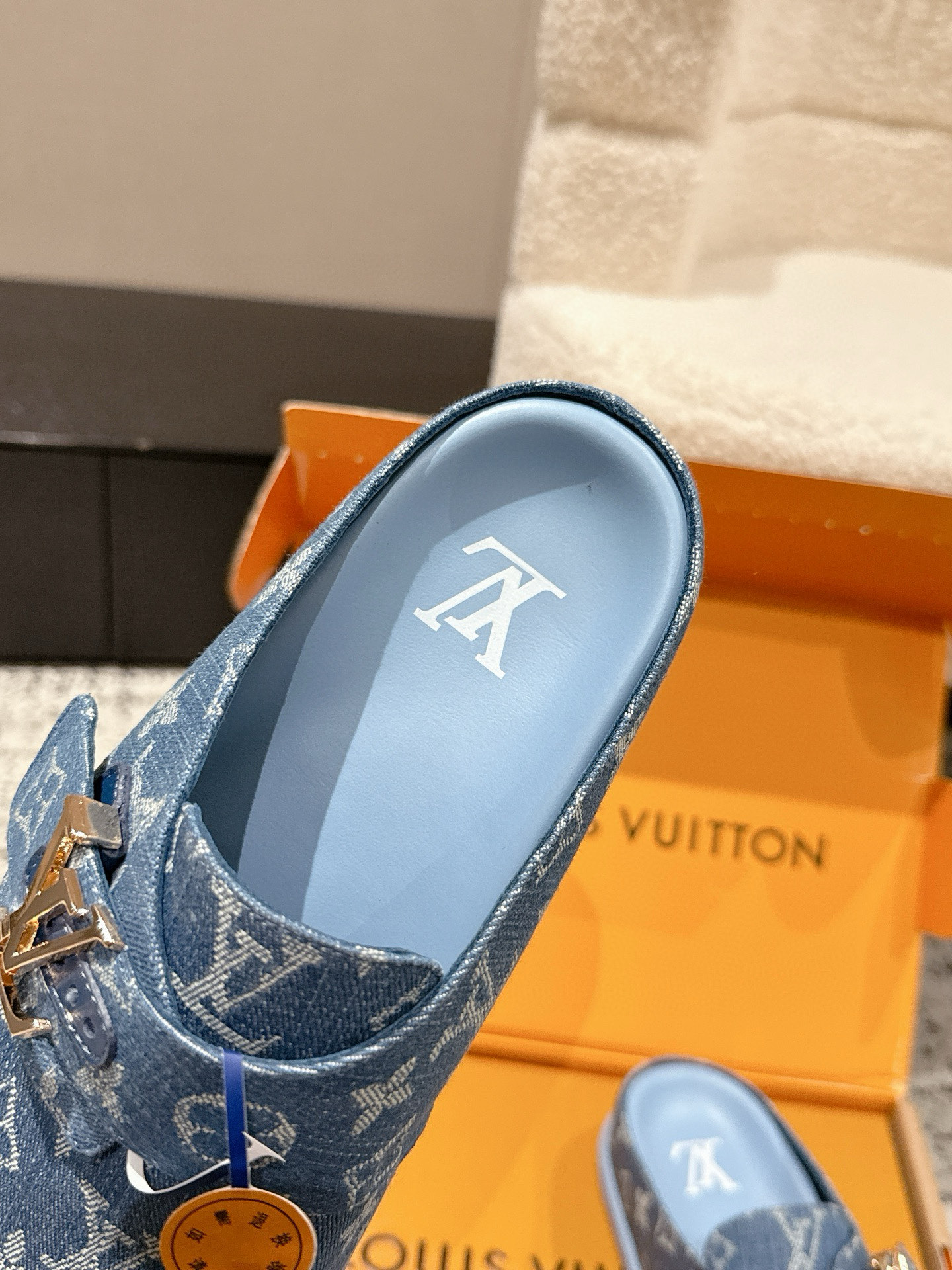 Louis Vuitton Easy Monogram Leather Sandals: Stylish & Comfortable - Men's Size 39-45 8 i1755428221192 2463 0 6
