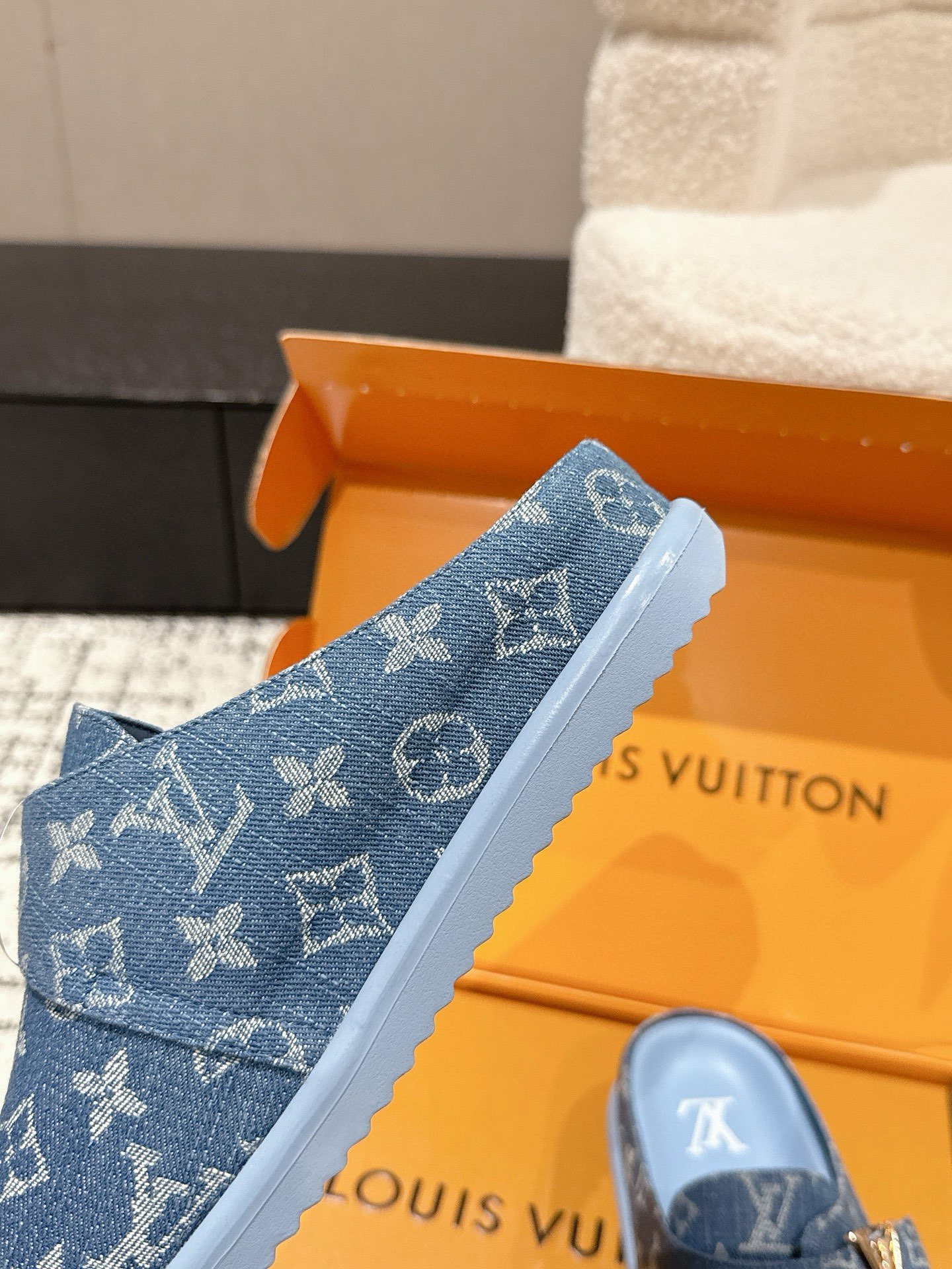 Louis Vuitton Easy Monogram Leather Sandals: Stylish & Comfortable - Men's Size 39-45 9 i1755428221261 340 0 7