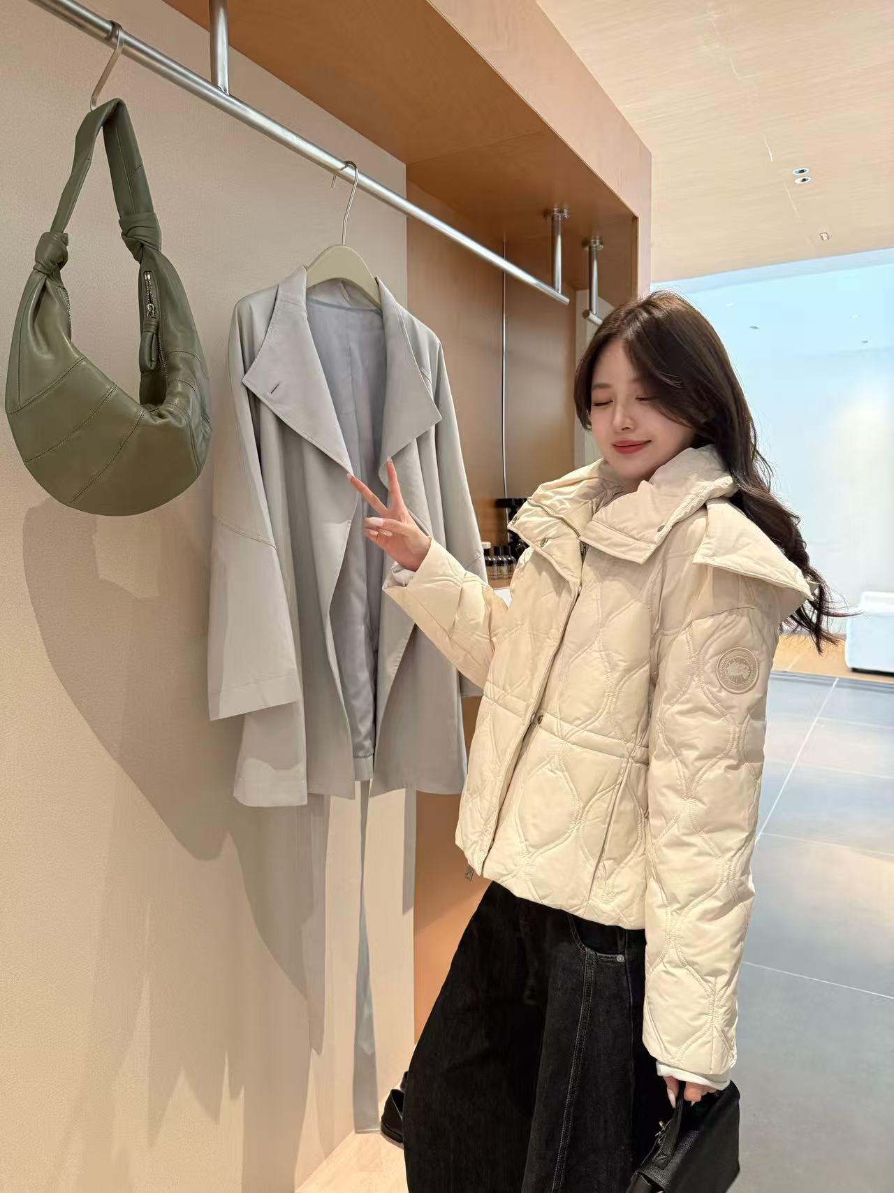 NO:548704,【Model Picture】, alexander wang19860909【模特图】,,alexander wang,Women's clothing