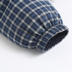 羽绒服-。女装👚Mium双面穿羽绒服 格纹面面料选择: 运用全棉梭织织造工艺,经纬纱线紧密交织,织造出规整的格纹肌理,格 羽绒服-。女装👚Mium双面穿羽绒服 格纹面面料选择: 运用全棉梭织织造工艺,经纬纱线紧密交织,织造出规整的格纹肌理,格