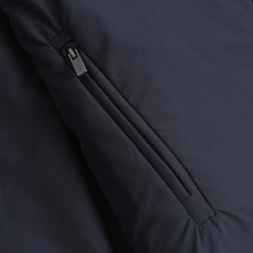 羽绒服-。女装👚Mium双面穿羽绒服 格纹面面料选择: 运用全棉梭织织造工艺,经纬纱线紧密交织,织造出规整的格纹肌理,格 羽绒服-。女装👚Mium双面穿羽绒服 格纹面面料选择: 运用全棉梭织织造工艺,经纬纱线紧密交织,织造出规整的格纹肌理,格