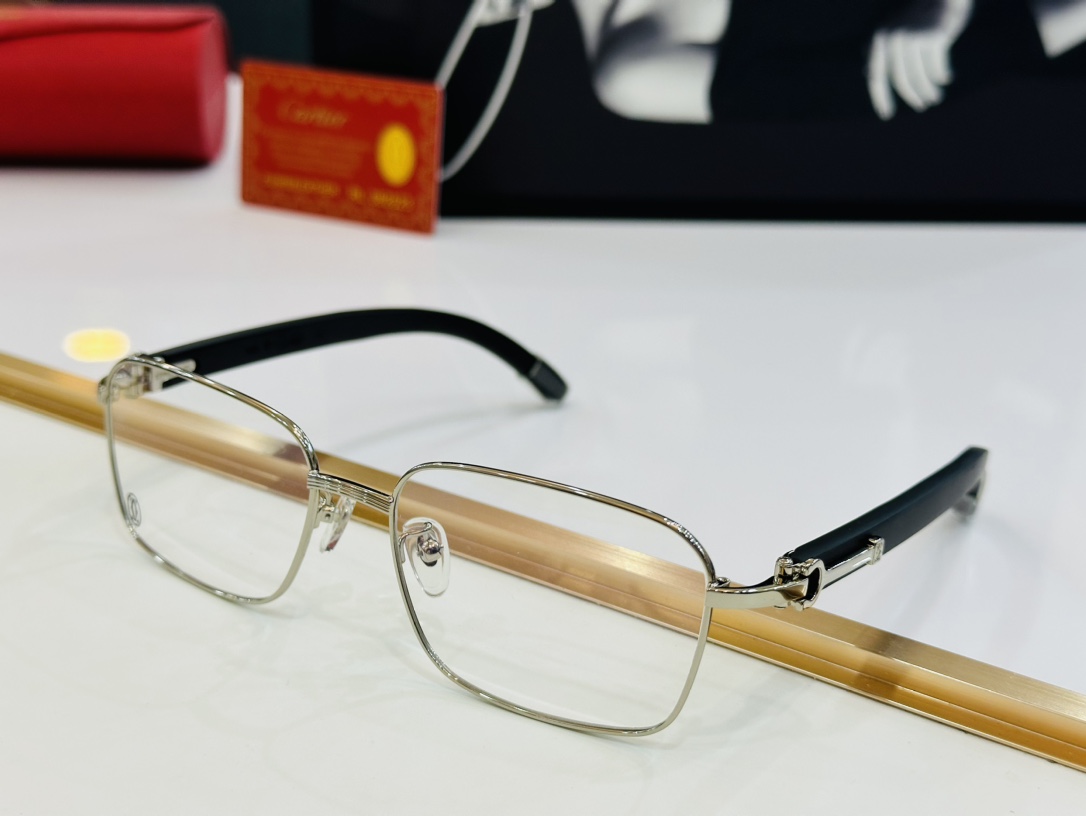 Cartier-卡家CT20821OSize57口17-140男士推荐不挑脸型佩戴舒适可配近视镜片木制腿