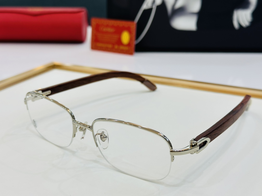 Cartier-卡家CT8101Size56口18-140男士推荐不挑脸型佩戴舒适可配近视镜片木制腿