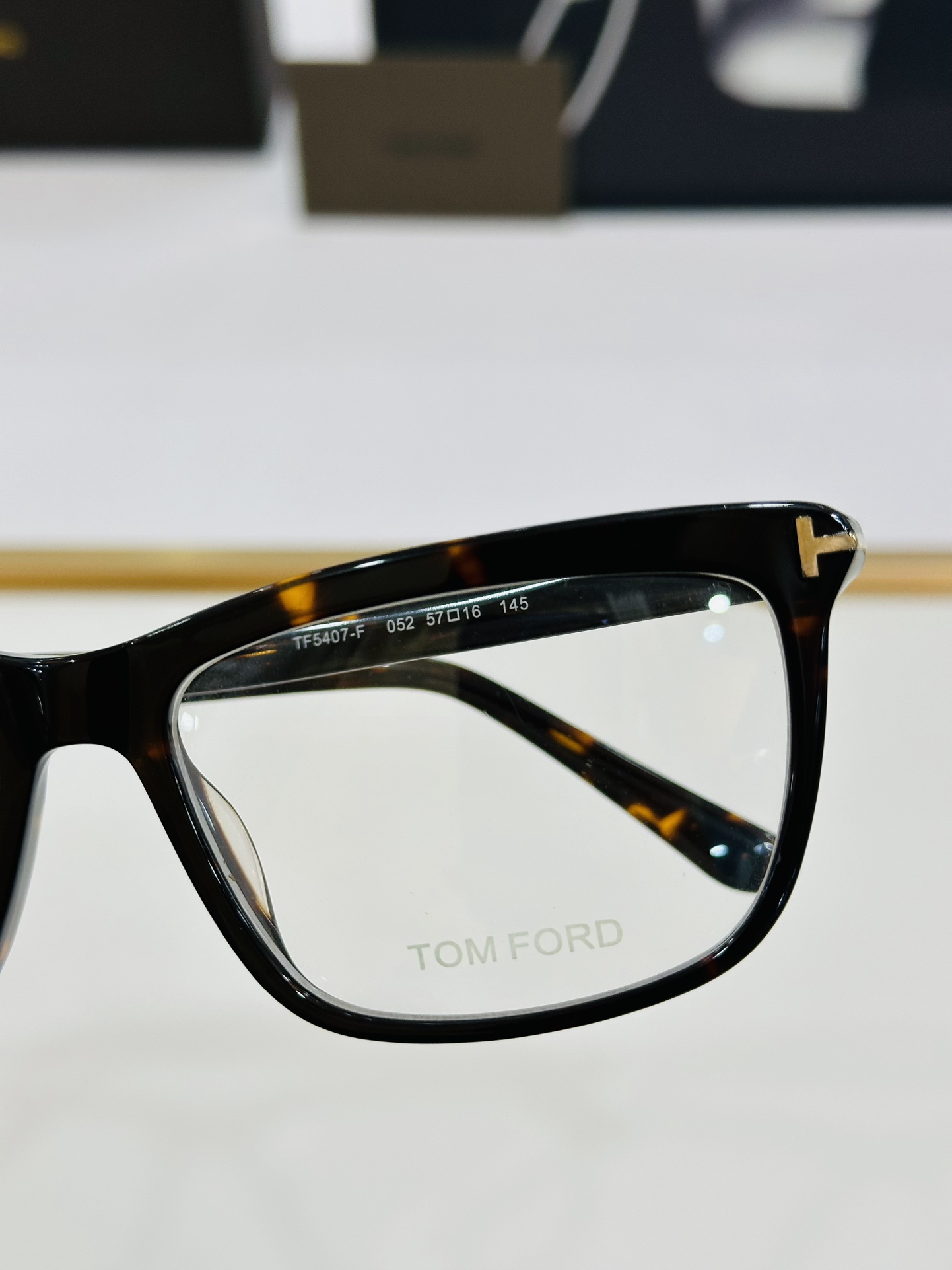 款TOMFORD汤姆家MODEL:TF5407-Fsize57口16-145️X时尚潮流板材框