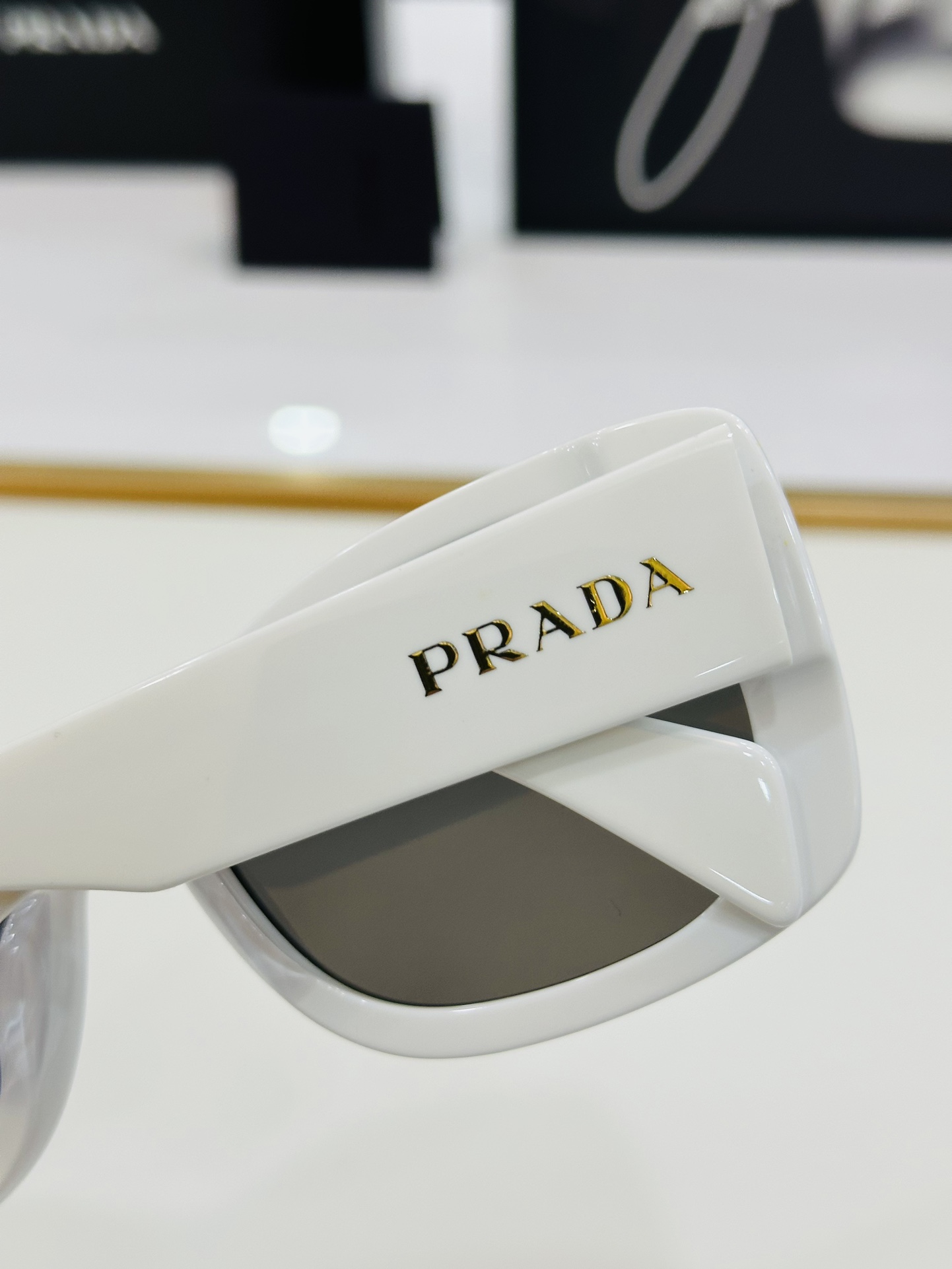 PRAD*普家SPA08SSize56口20-145眼镜系列堪称精湛制作L太阳镜