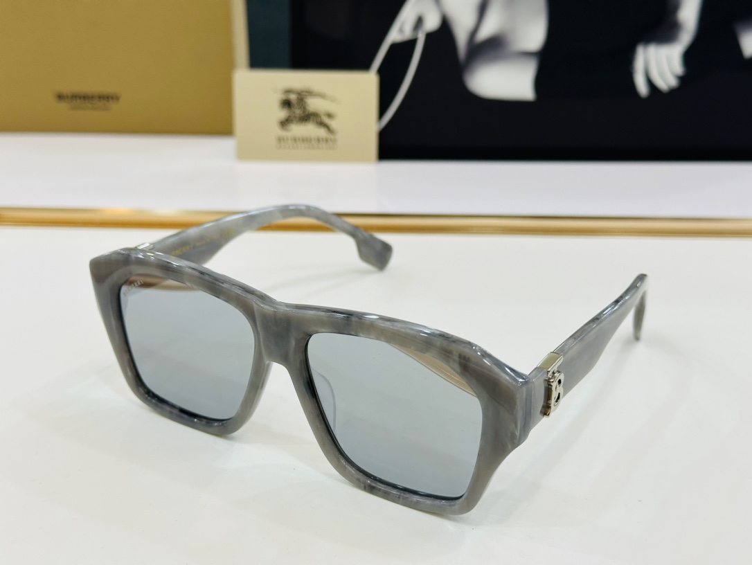 高品质BURBERR*巴家BE6005Size56口16-145女款太阳眼镜[得意]L高品质特色镜腿