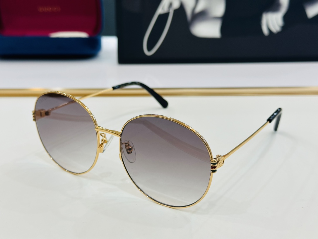 GUCC* 古家 GG1280 🐝🐝系列 Size：53口22-145   🍁🍁 D超绝品质太阳镜 。