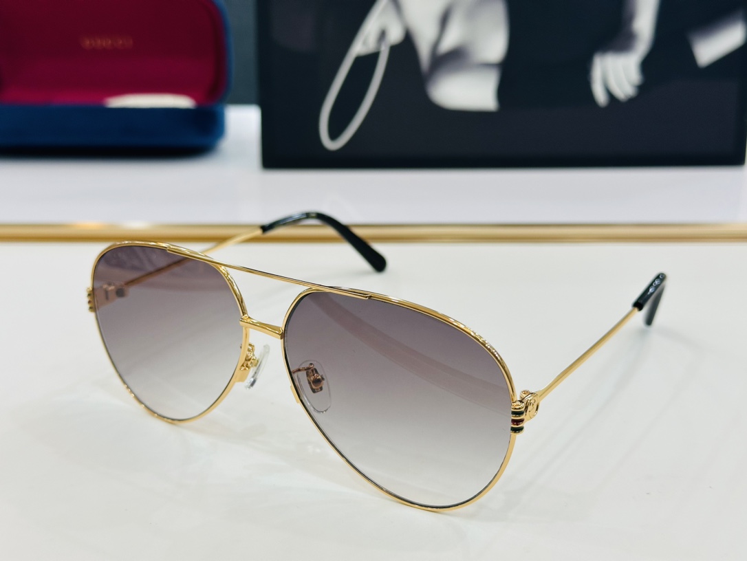 GUCC* 古家 GG1281 🐝🐝系列 Size：62口17-145   🍁🍁 D超绝品质太阳镜 。