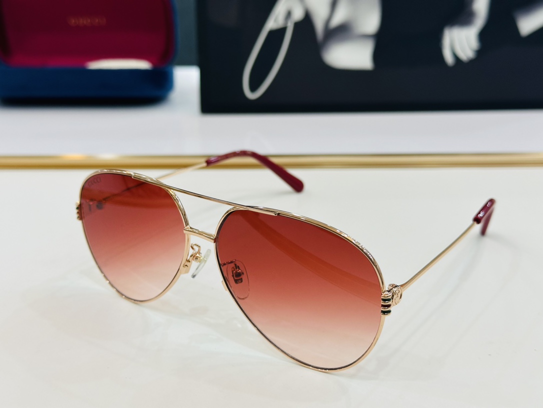 GUCC* 古家 GG1281 🐝🐝系列 Size：62口17-145   🍁🍁 D超绝品质太阳镜 。