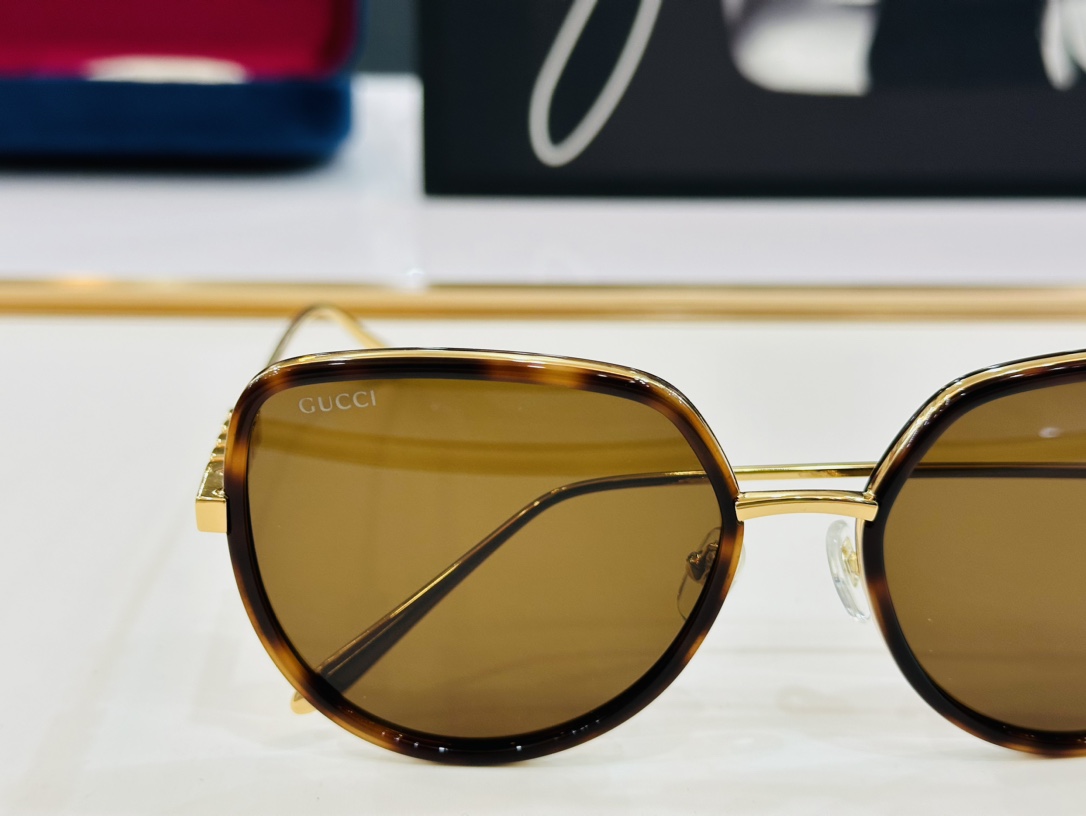 GUCC* 古家 GG1620    🐝🐝系列 Size：59口18-145  🍁🍁 K超绝品质太阳镜 