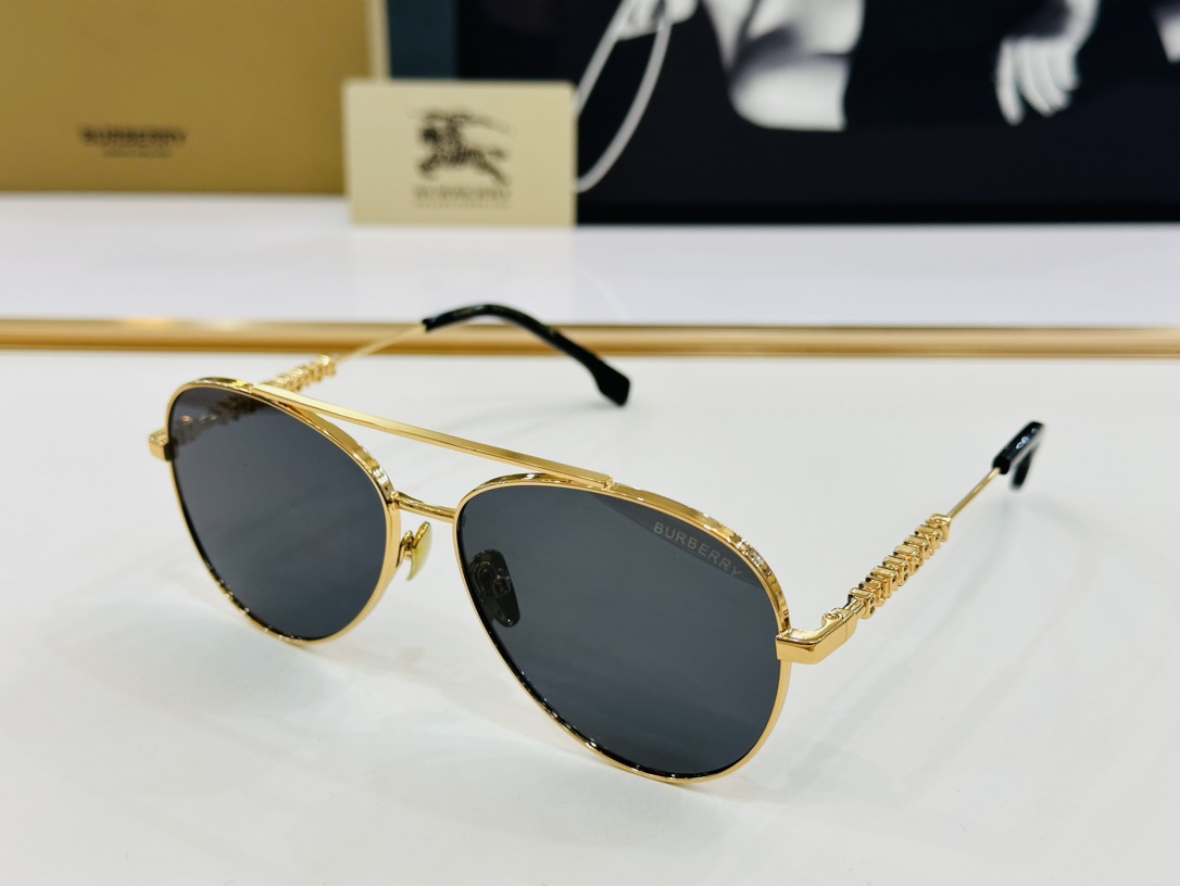 新款 BURBERR*🔻巴家 BE3147 百搭镜架Size：59口14-145 高品质 到货 🌲🌲🌲b