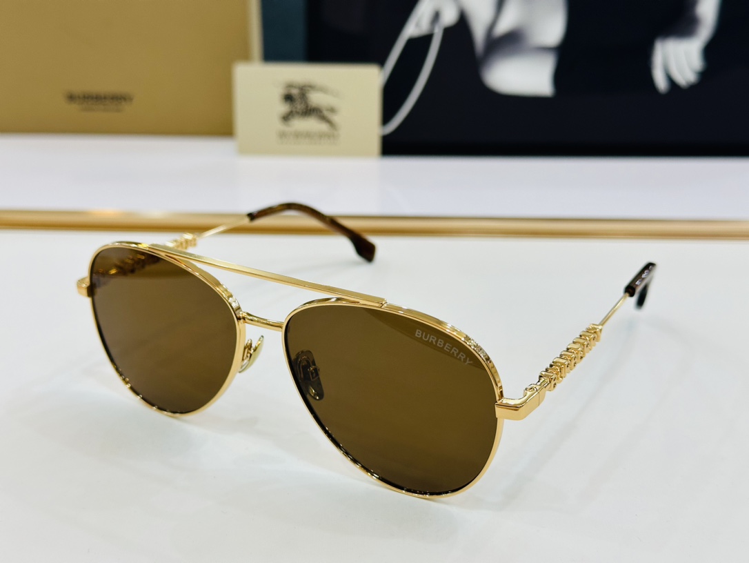 新款 BURBERR*🔻巴家 BE3147 百搭镜架Size：59口14-145 高品质 到货 🌲🌲🌲b