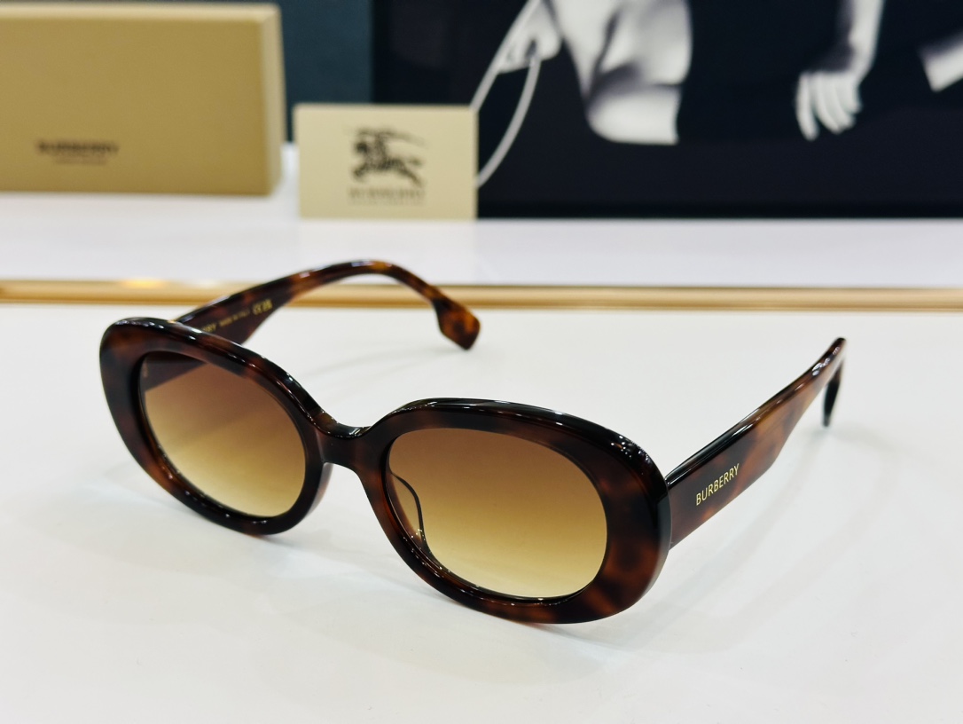 高品质BURBERR*巴家BE4339Size54口19-145女款太阳眼镜[得意[愉快]D意大利进口材