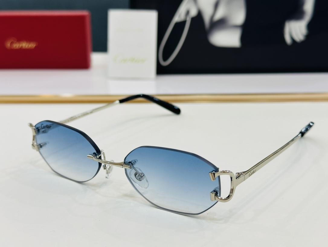 Cartier-卡家CT0029Size58口19-145时尚休闲qd太阳镜