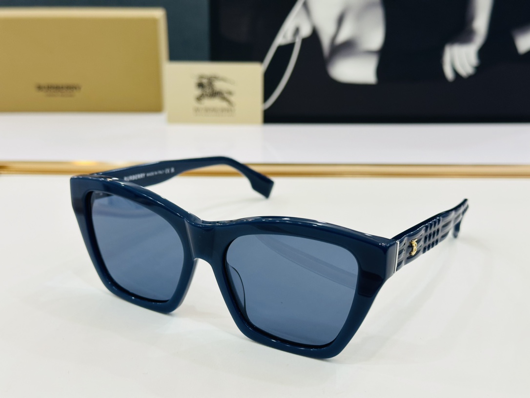 高品质BURBERR*巴家BE4391Size54口17-140女款太阳眼镜[得意]L高品质特色镜腿