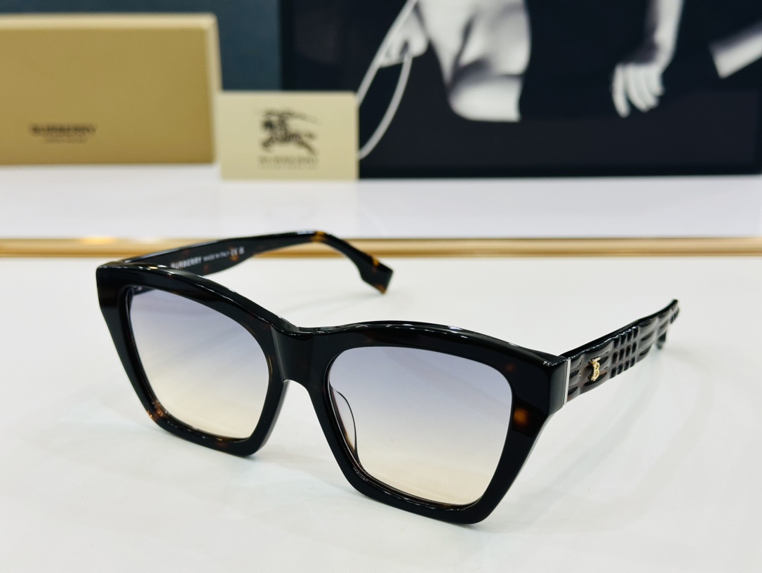 高品质BURBERR*巴家BE4391Size54口17-140女款太阳眼镜[得意]L高品质特色镜腿