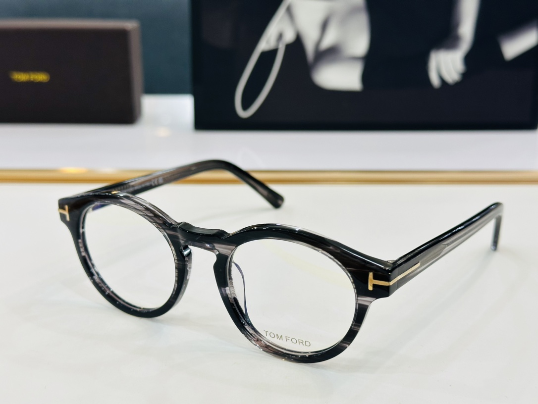 款TOMFORD汤姆家MODEL:FT5887size49口21-145L时尚潮流板材框