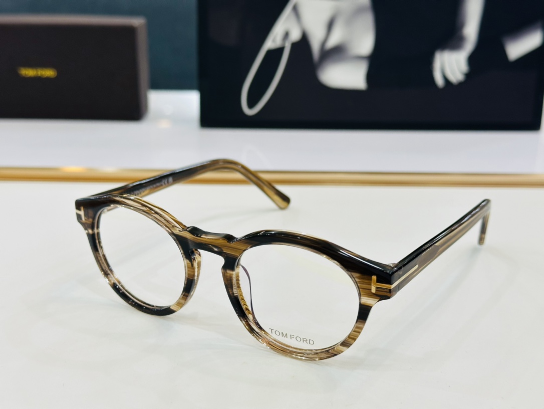 款TOMFORD汤姆家MODEL:FT5887size49口21-145L时尚潮流板材框