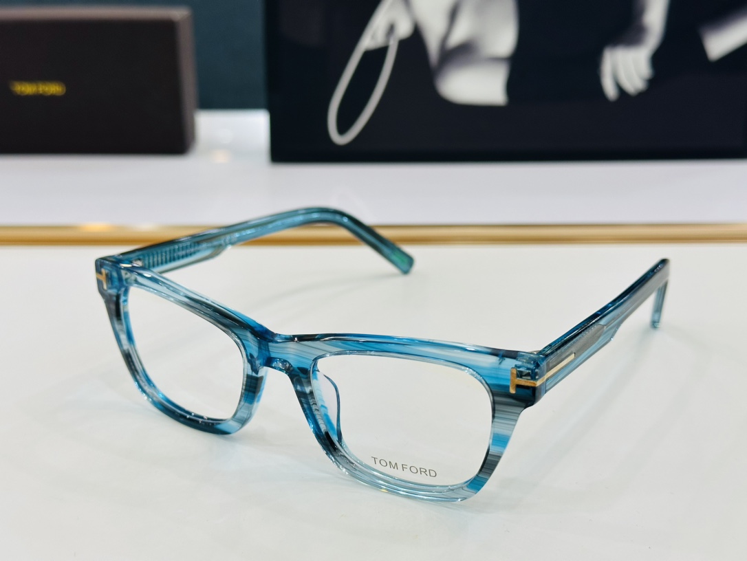 款TOMFORD汤姆家MODEL:FT5886-Bsize52口20-145L时尚潮流板材框