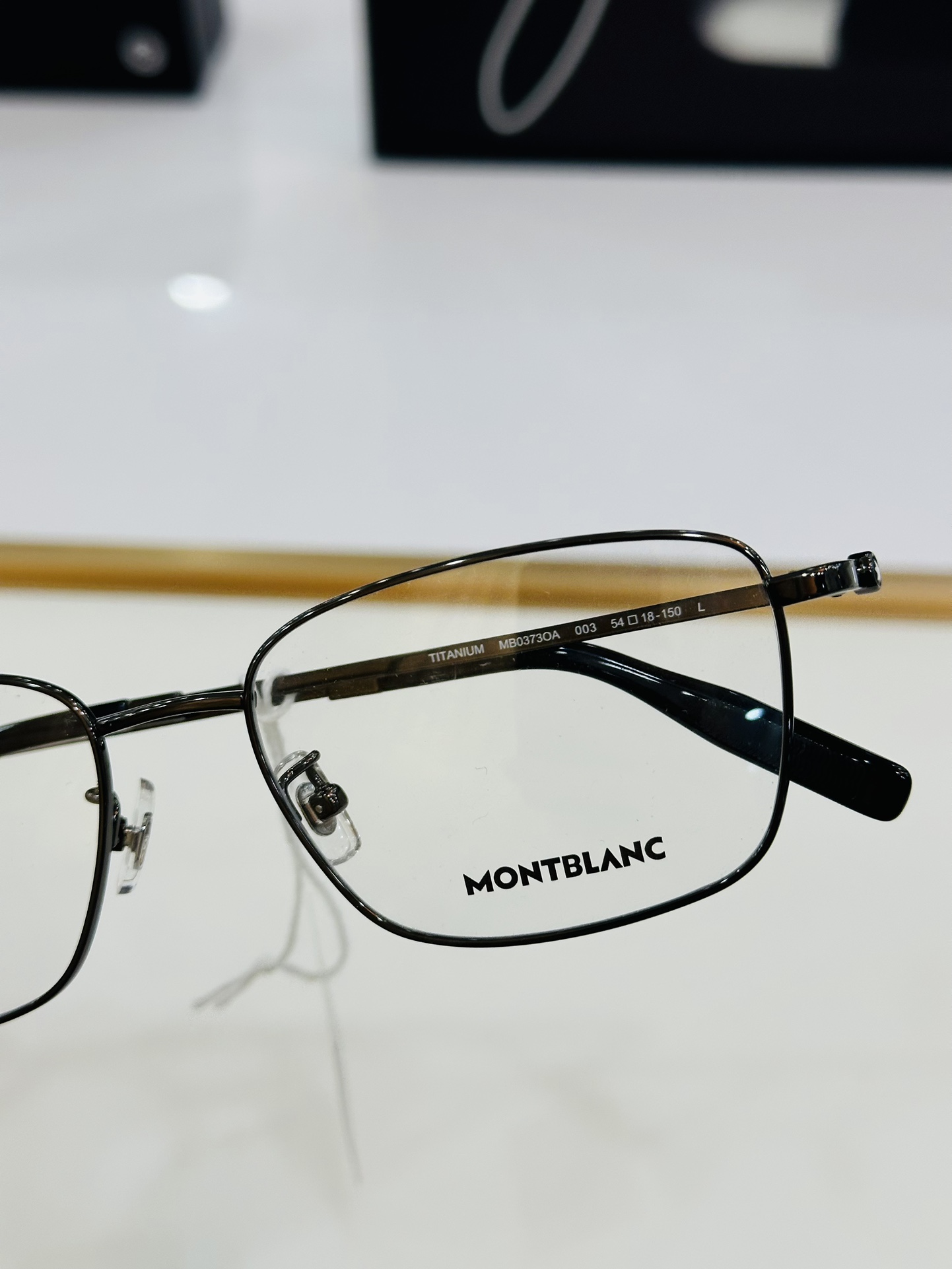 官网新品MONTBLANC万宝龙MB0373OASize54口18-150做工精良W完美电镀配戴舒适钛架