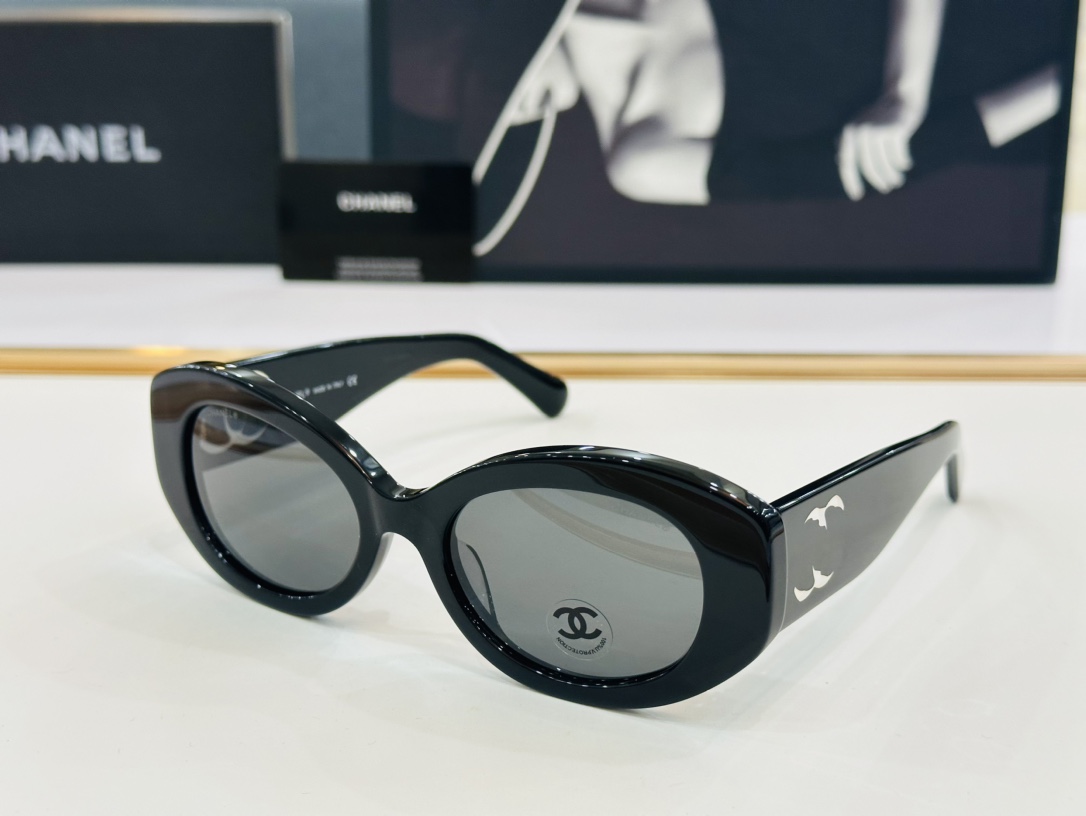 CHANE*/香家MODEL:CH5528Size53口20-145完美品质独特设计F适合各种脸型太阳镜