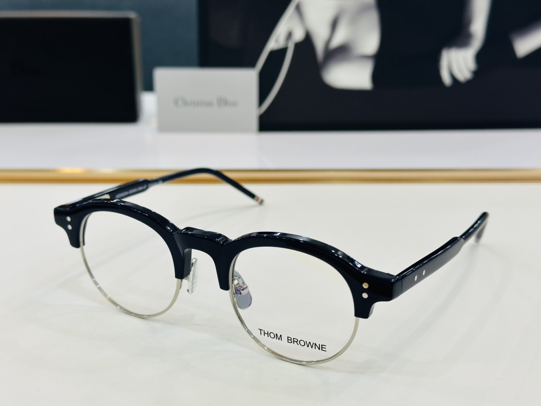 官网同步发售THOMBROWN*布朗尼UES920ASIZE47口23-148B官网款