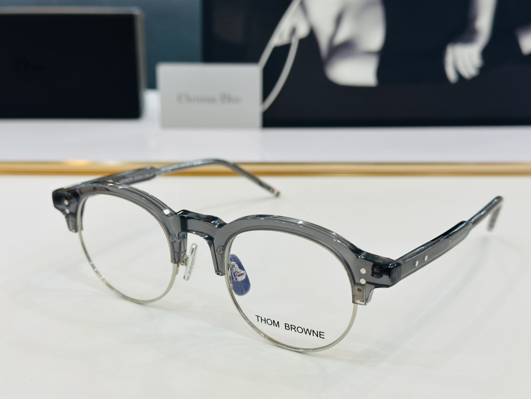 官网同步发售THOMBROWN*布朗尼UES920ASIZE47口23-148B官网款