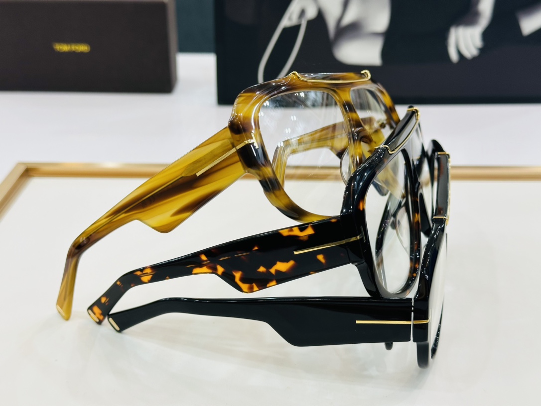 款TOMFORD汤姆家MODEL:FT1093size71口7-120C时尚潮流板材框