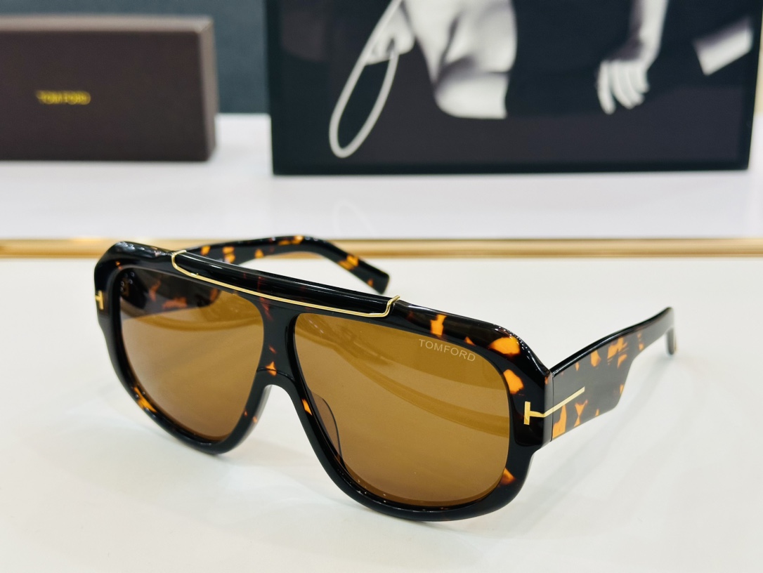 款TOMFORD汤姆家MODEL:FT1093size71口7-120C时尚潮流板材框