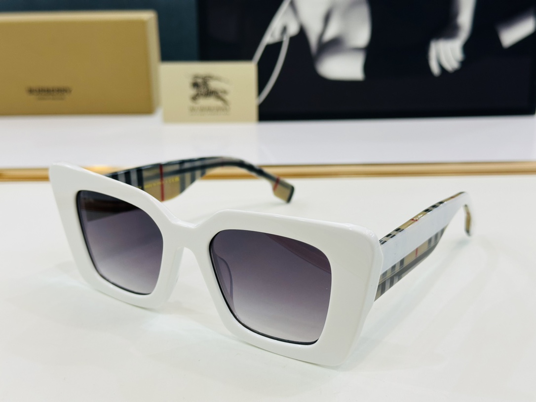 高品质BURBERR*巴家BE6008Size53口21-145女款太阳眼镜[得意]XL高品质特色镜腿