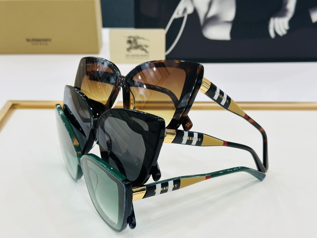 高品质BURBERR*巴家BE6010Size66口11-145女款太阳眼镜[得意[愉快]K意大利进口材
