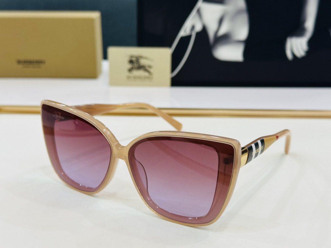 高品质BURBERR*巴家BE6010Size66口11-145女款太阳眼镜[得意[愉快]K意大利进口材